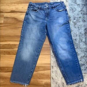 Old Navy Women's Cropped Blue Jeans